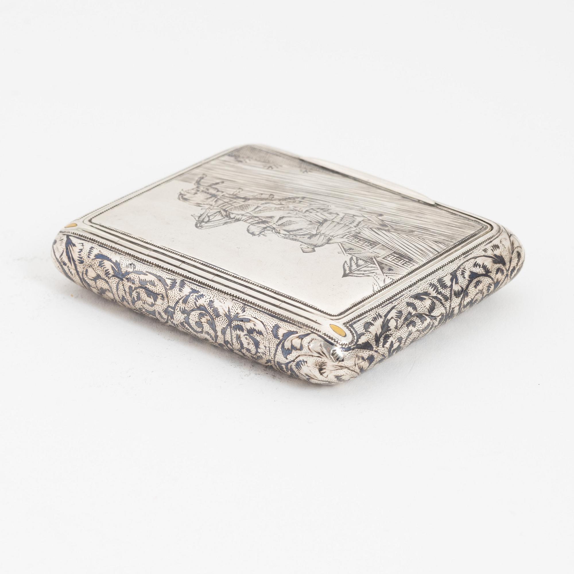A Russian silver niello box, Moscow 1890.