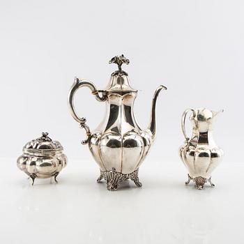 AG Dufva coffee service 3 dlr Rococo style silver Stockholm 1919/20 and Malmö 1945.