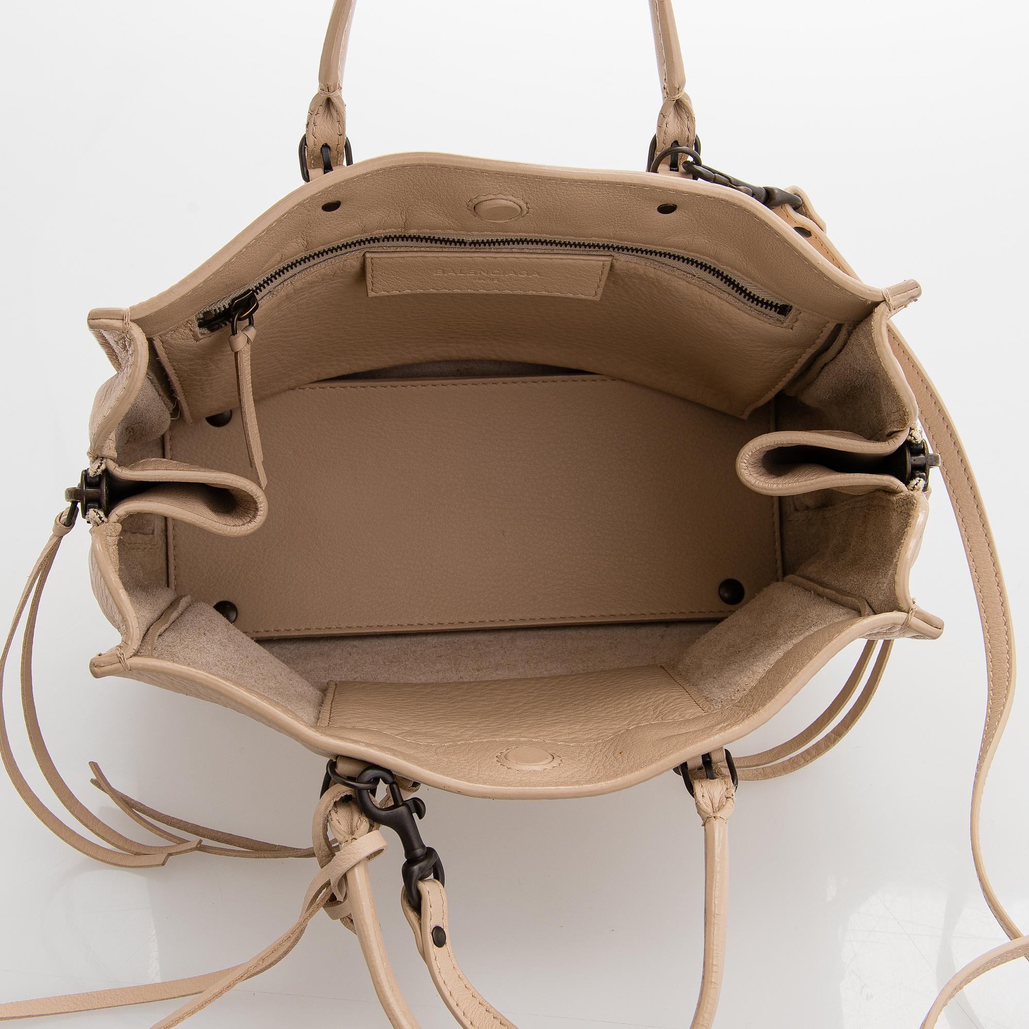 Balenciaga, "Papier A6 Zip Around Tote", väska.