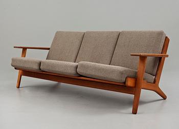 SOFFA, "GE-290", Hans J Wegner, Getama, Danmark, 1900-talets andra hälft.