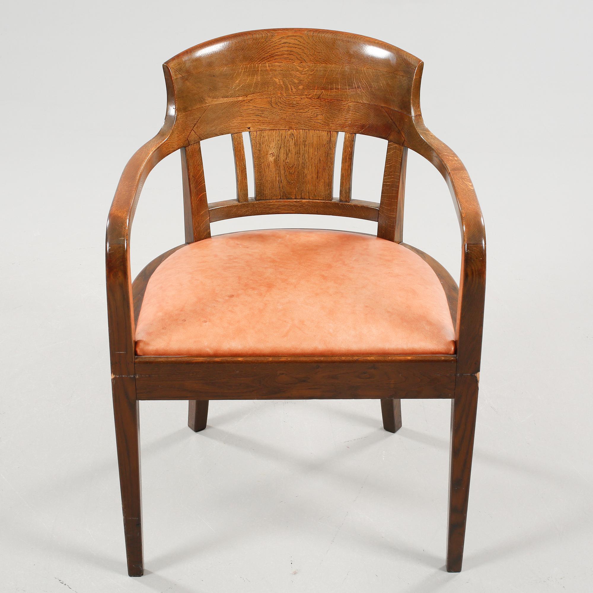 A jugend armchair from early 20th century.