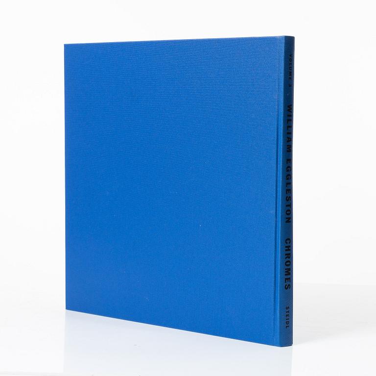 William Eggleston, Box med tre böcker "William Eggleston Chromes vol. 1-3" utgiven av Steidl. En bok signerad.