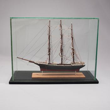BÅTMODELL, 1900-talets mitt.