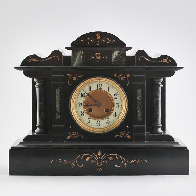 BORDSPENDYL, Japy Fréres, Frankrike, 1800-talets andra hälft.