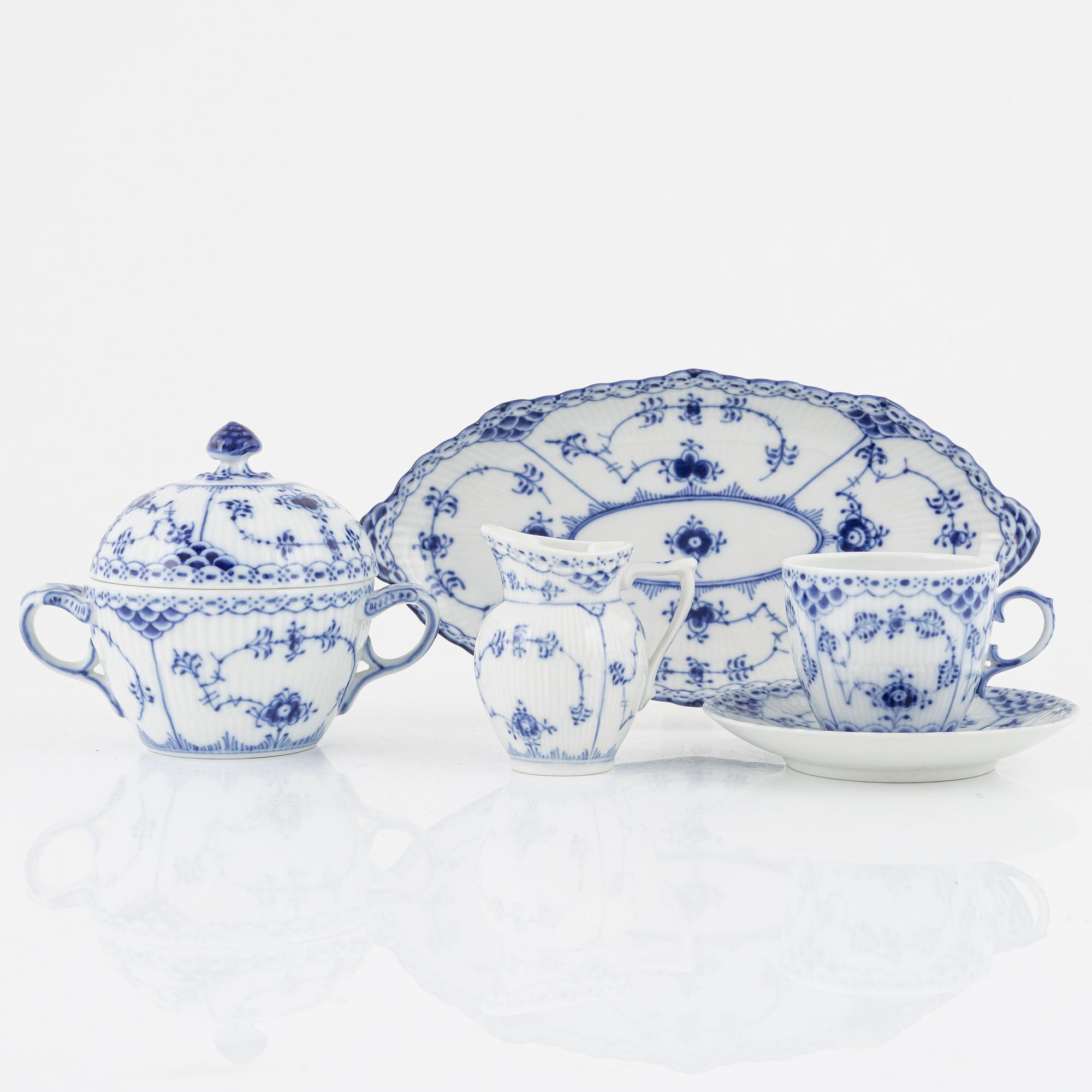 Kaffeservis, porslin, 11 delar, "Musselmalet", halvblonde, Royal Copenhagen, Danmark.