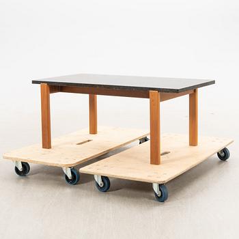 Coffee table, late 20th century.