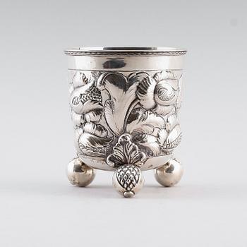 BÄGARE, silver 830, barockstil, möjligen Axel Salomonsen, Köpenhamn, 1900-talets mitt. Vikt ca 493 gram.