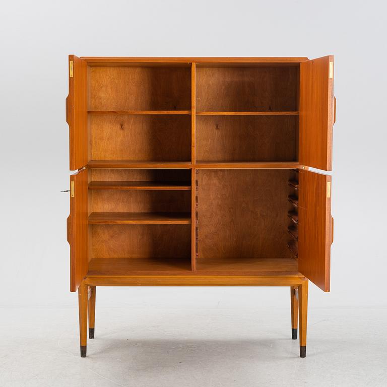 Axel Larsson, cabinet '2910', Bodafors, the model designed around 1949.