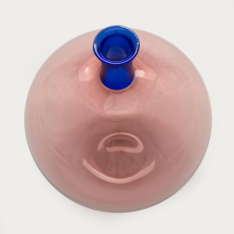 A Venini glass bottle, signed Venini 89.