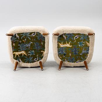 Armchairs, a pair, second half of the 20th century.
