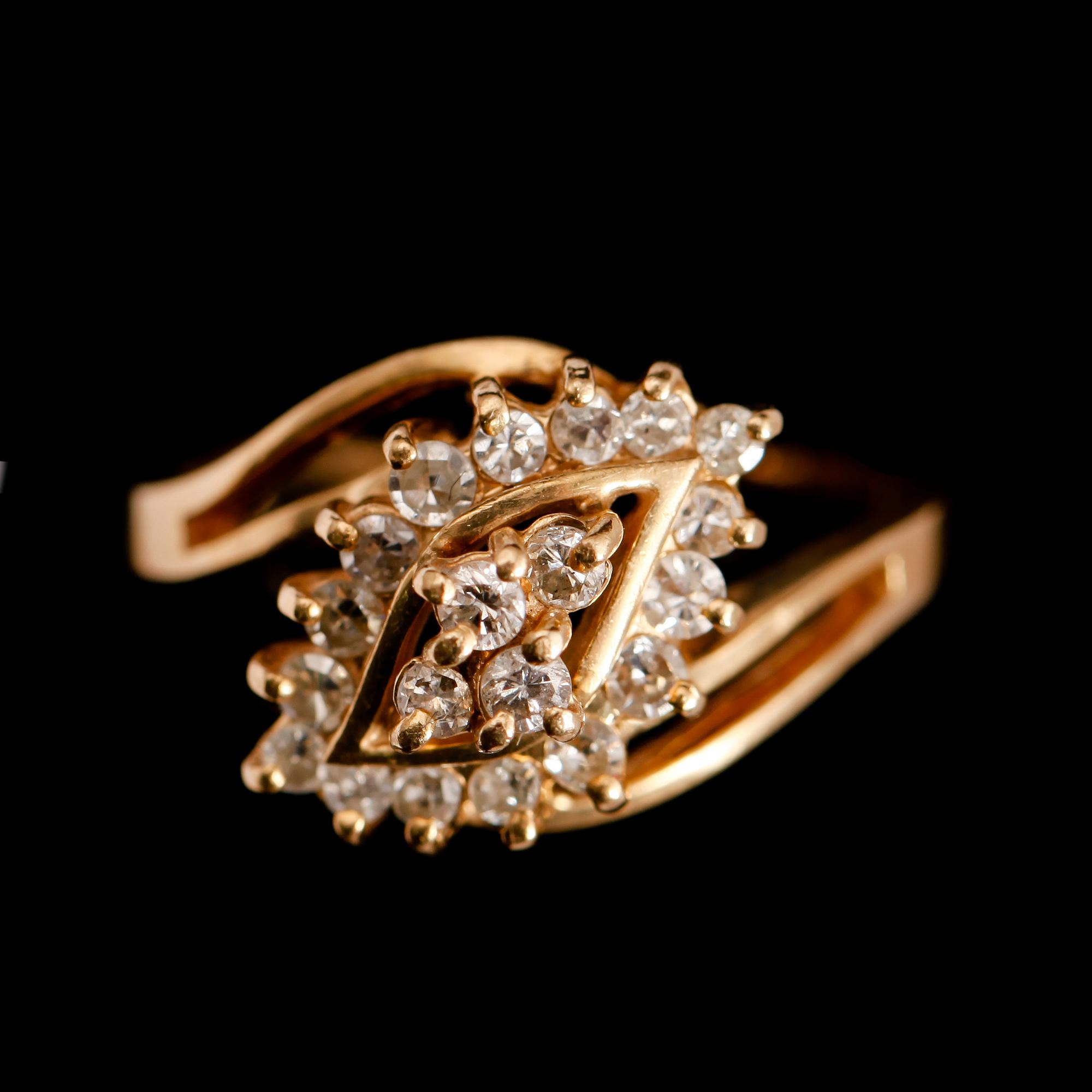 RING, 18 k guld, briljantslipade diamanter. Vikt 3 g.