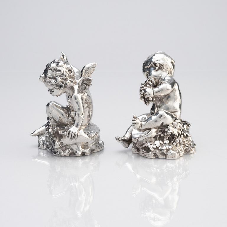 A pair of silver figurines, design by Auguste Moreau. W.A. Bolin, Moscow 1912-1917.