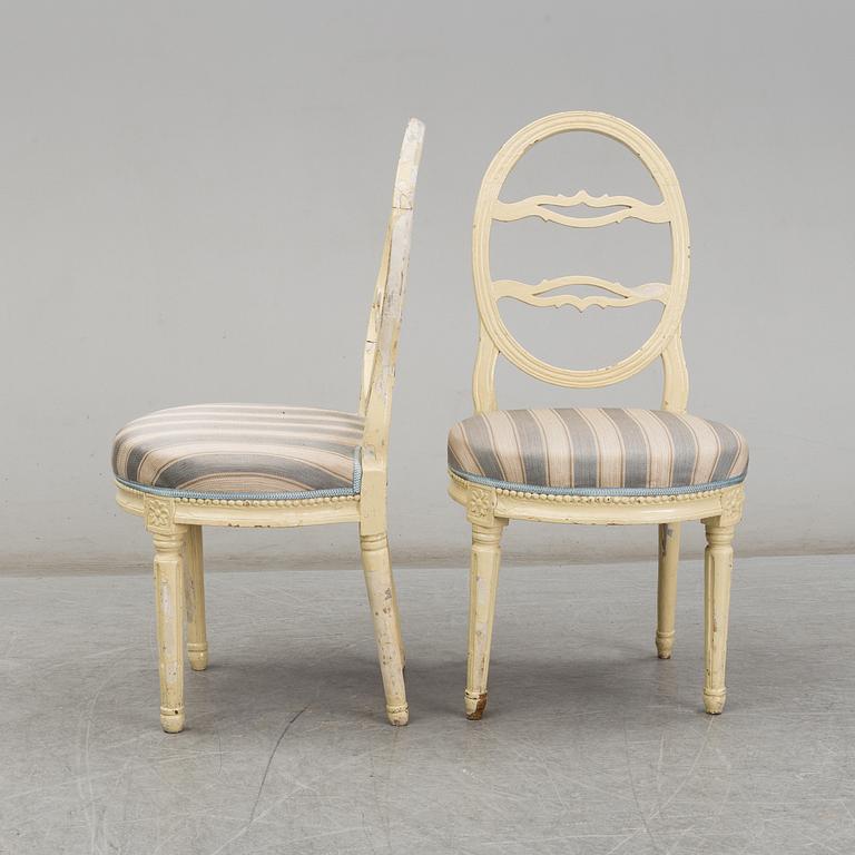 Five late 18th century Gustavian chairs.
