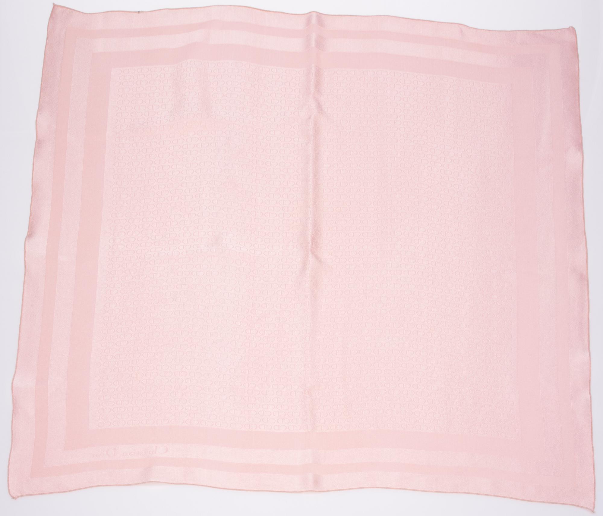 SCARF, Christian Dior.