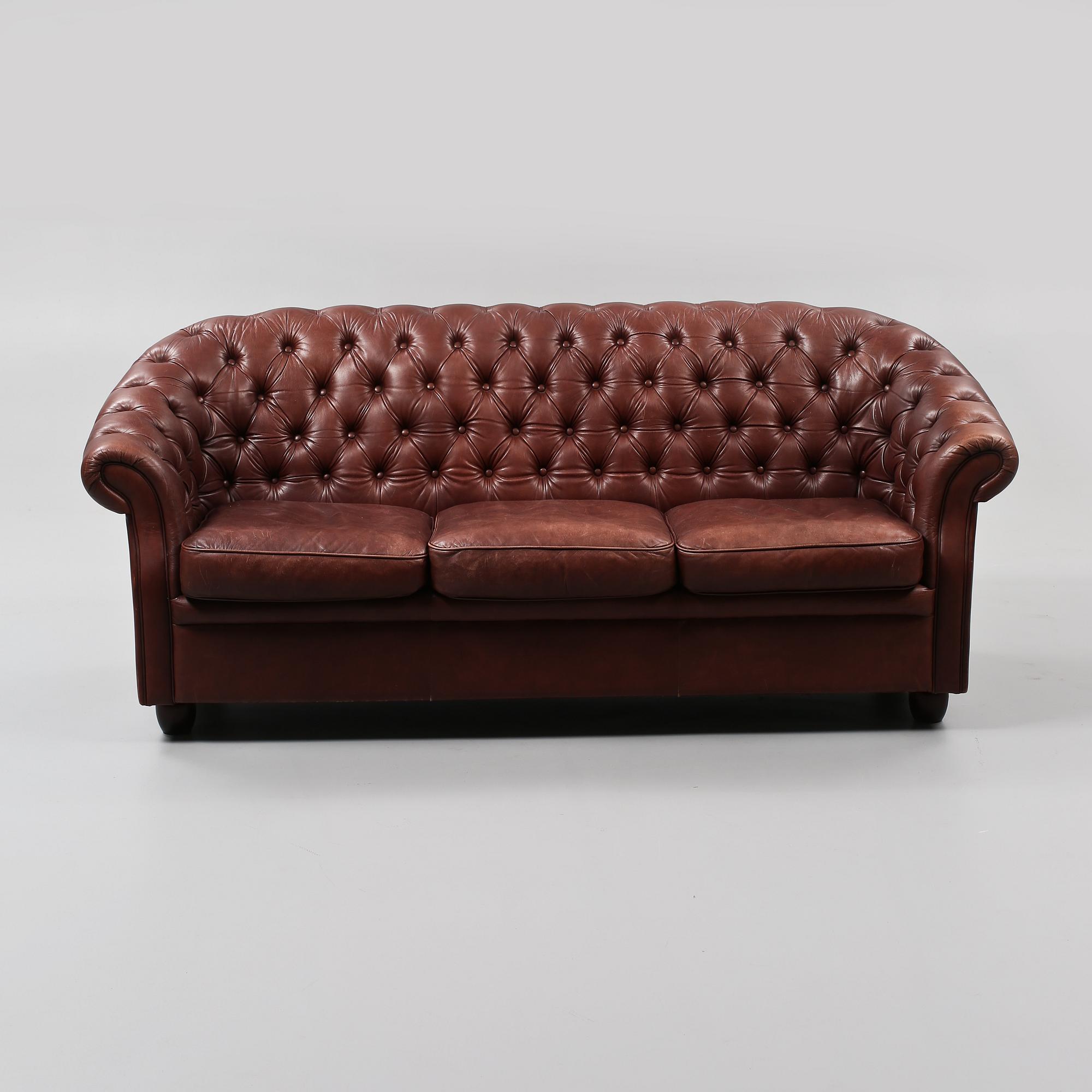 SOFFA, Chesterfieldmodell, 1900-talets slut.