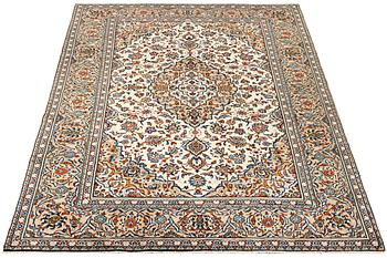 Matta, Keshan, ca 326 x 195 cm.