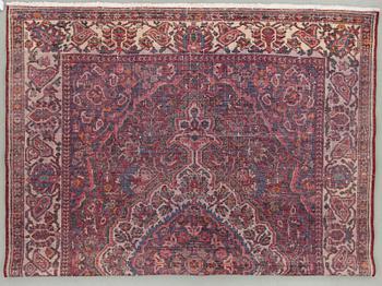 MATTA, Hamadan. Ca 291x211 cm.