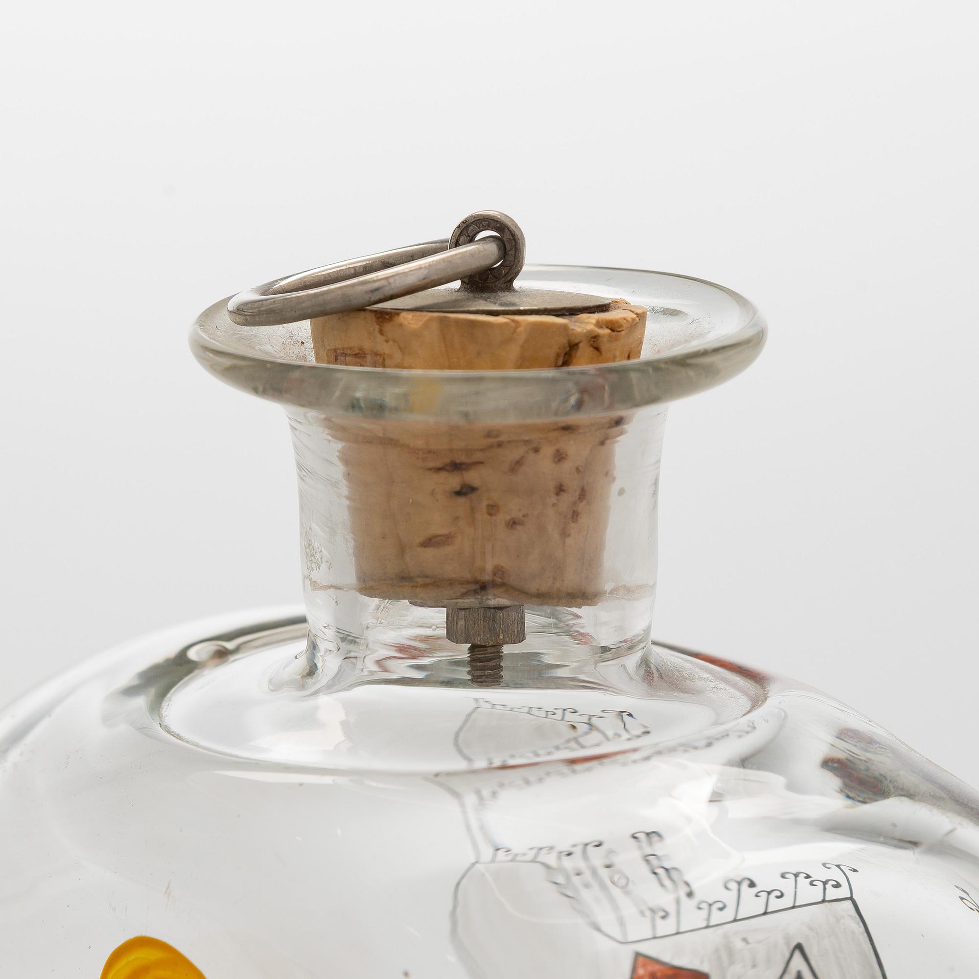 Tapio Wirkkala, A liquor bottle with ten shot glasses, Iittala 1948.