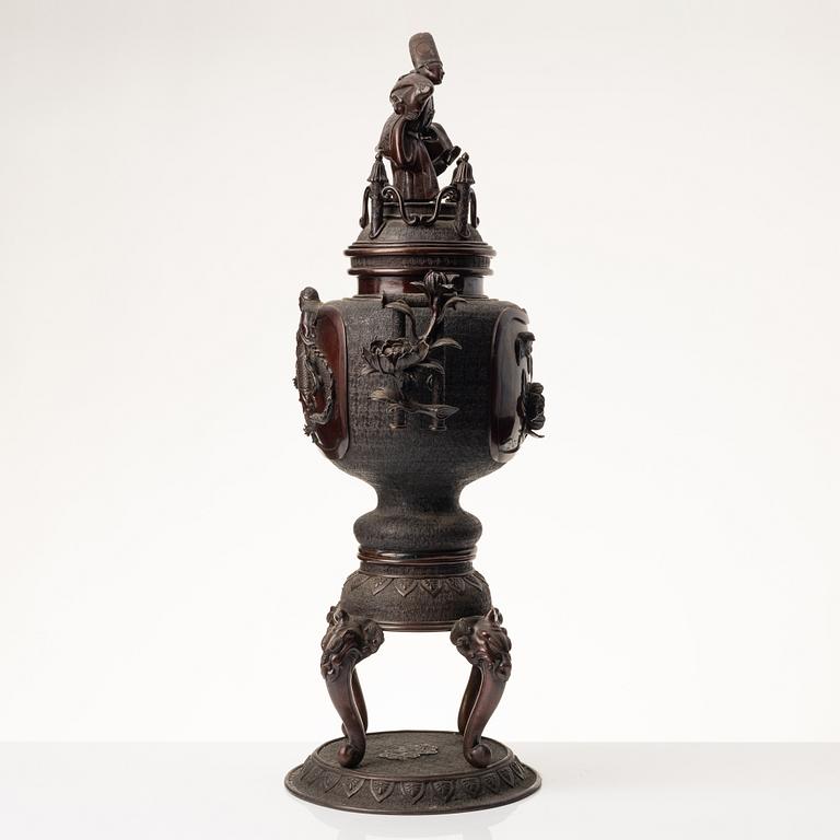 Rökelsekar, brons, Japan, Meiji (1868-1912).