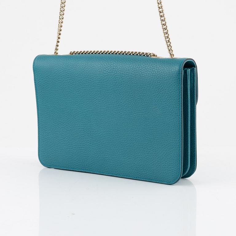 Gucci, a pebbled leather 'Interlocking G' bag.