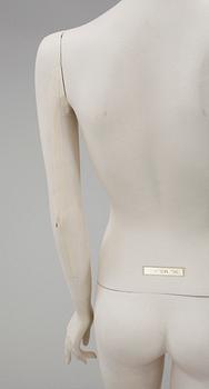 SKYLTDOCKOR, 2 st, Escada, 1996, stämpelmärkta.