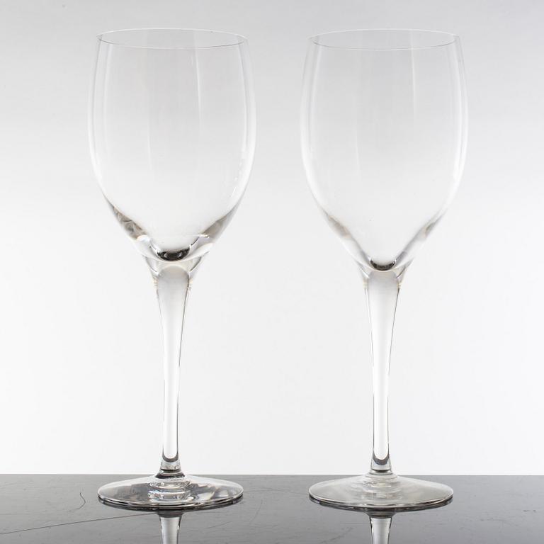 12 NILS LANDBERG 'Illusion' claret glasses from Orrefors.