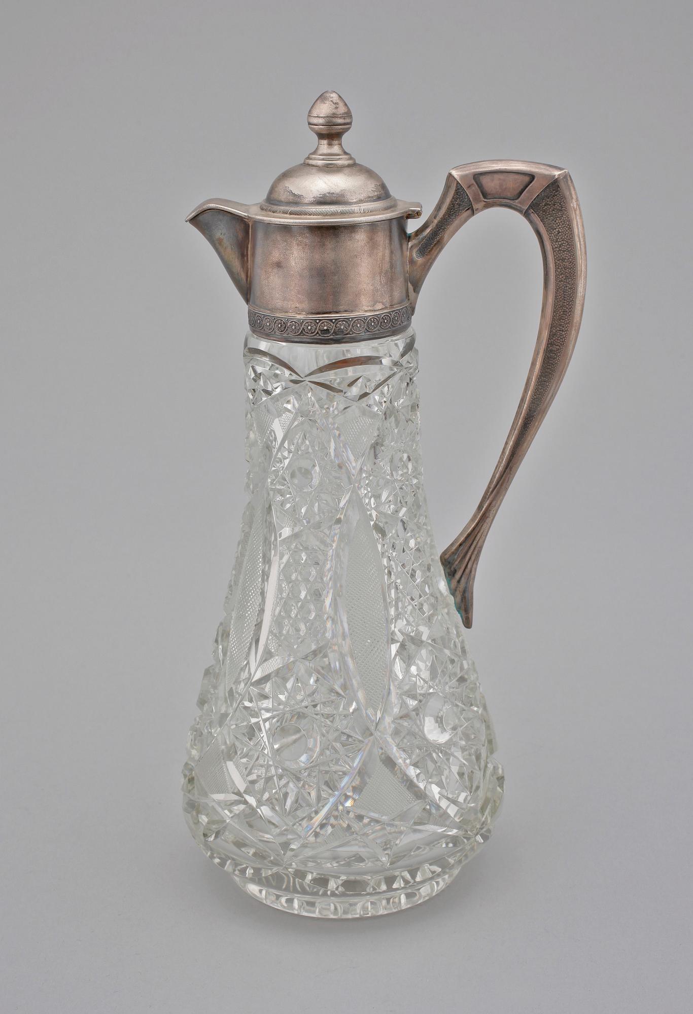 KANNA, glas och silver. 1800-tal.