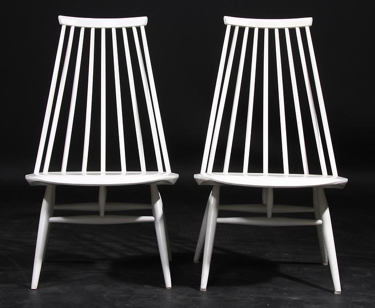 STOLAR, ett par "Mademoiselle" Ilmari Tapiovaara, Edsbyverken 1961. Brännmärkta.