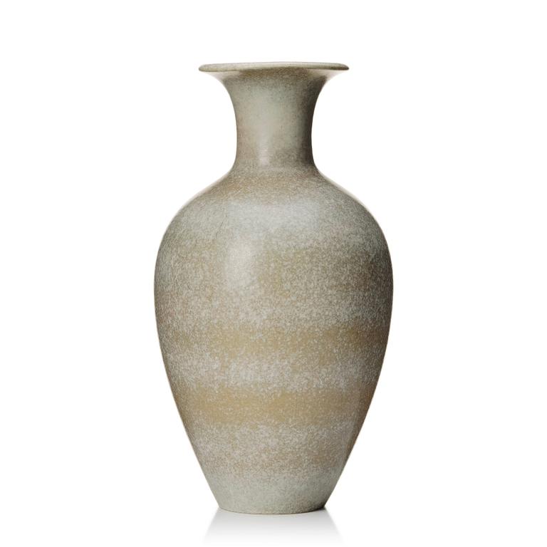 Gunnar Nylund, a stoneware vase, Rörstrand, Sweden 1950-60s, model AKT.