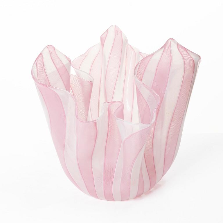 Paolo Venini & Fulvio Bianconi, a 'Fazzoletto' vase, Venini, Murano, Italy.