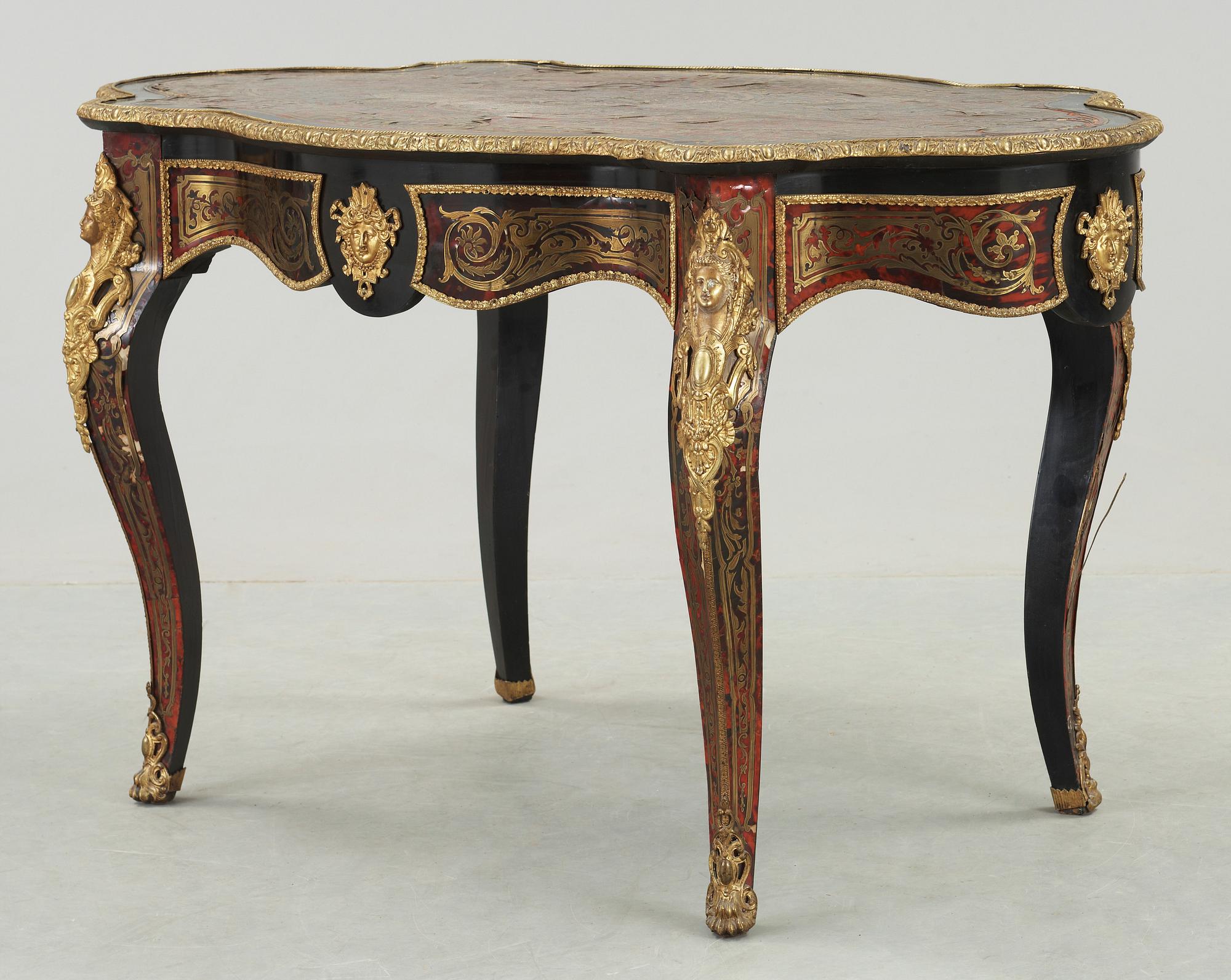 SALONGSBORD, Napoleon III-stil, Frankrike, 1800-talets andra hälft.