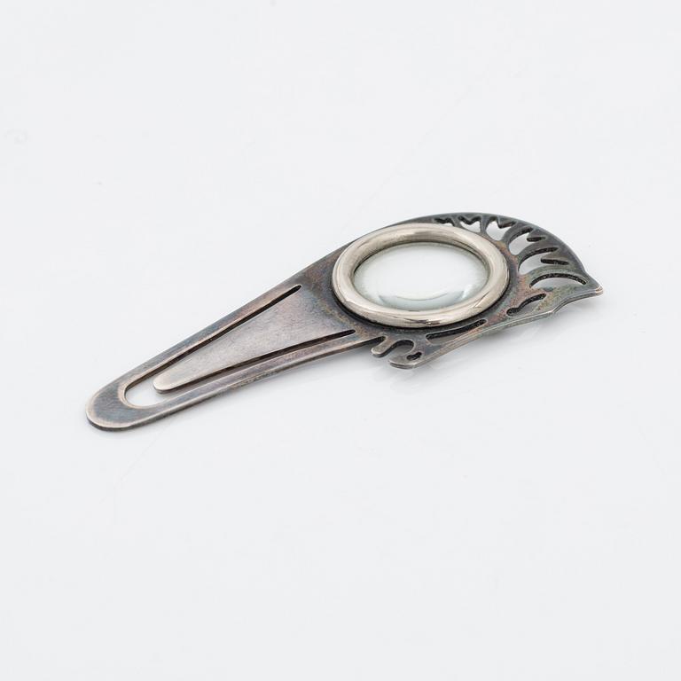 Hermès, A 'Loupe' silver horsehead bookmark.