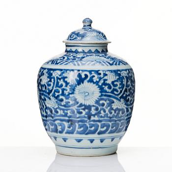 A blue and white jar with cover, Ming dynasty (1368-1644).