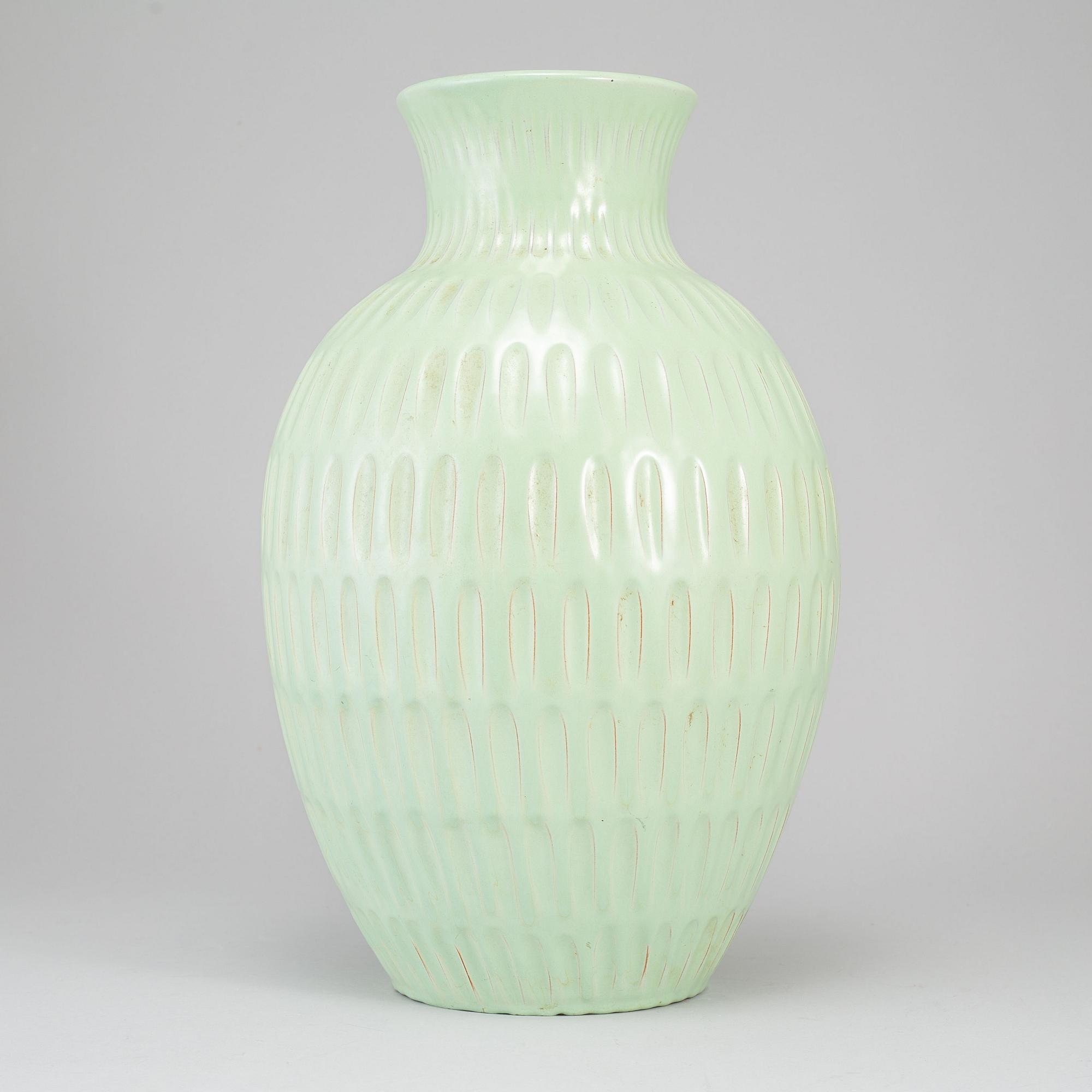 ANNA-LISA THOMSON, vas, glaserat lergods, Upsala Ekeby,