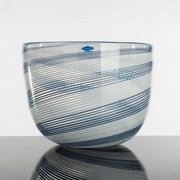 HEIKKI ORVOLA, two bowls, glass, signed, Nuutajärvi, Notsjö, Finland.