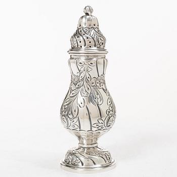 Sugar tongs, cream jug and miniature decanter, silver, including CG Hallberg, Stockholm 1955.