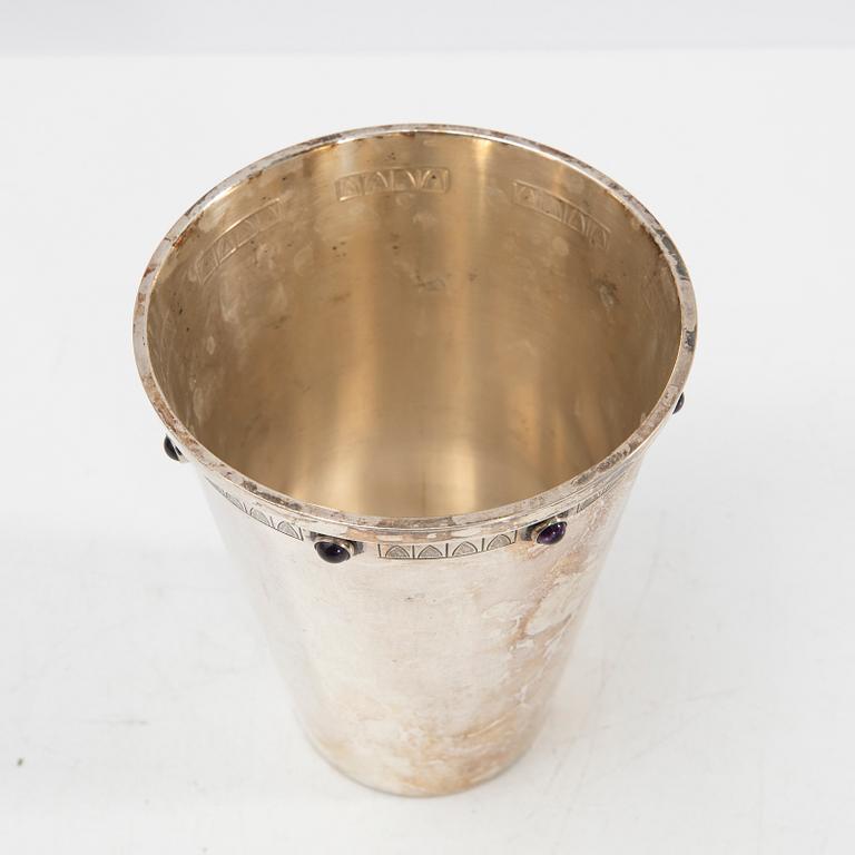 Tage Göthlin, cup with amethysts, silver, Tesi, Gothenburg, 1958.