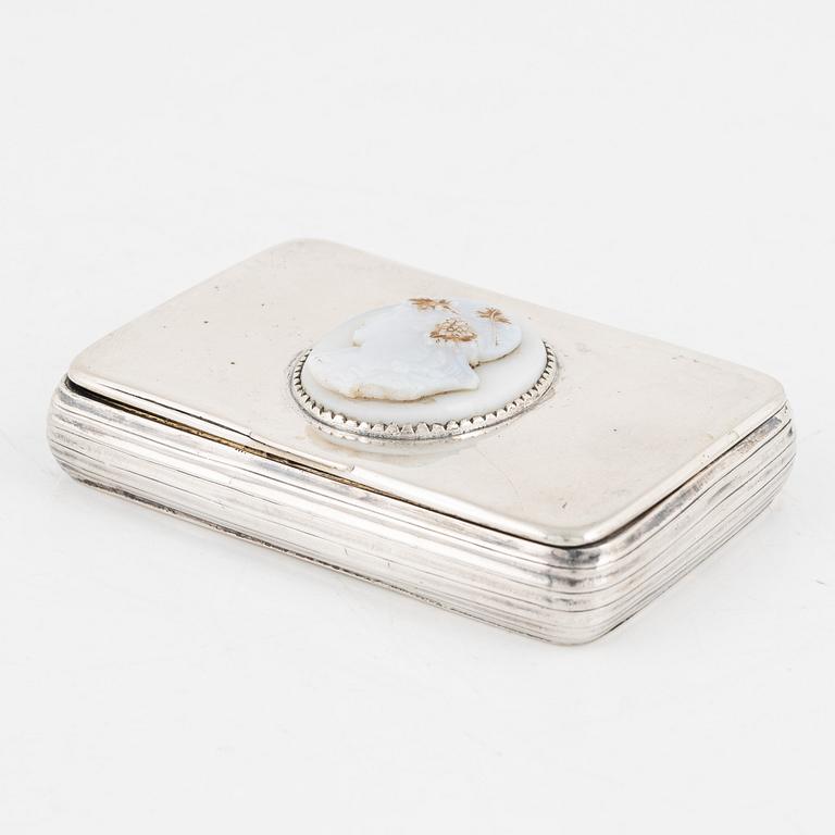 A Swedish Parcel-Gilt Snuff Box with Cameo, mark of Gustaf Grönvall, Stockholm 1856.