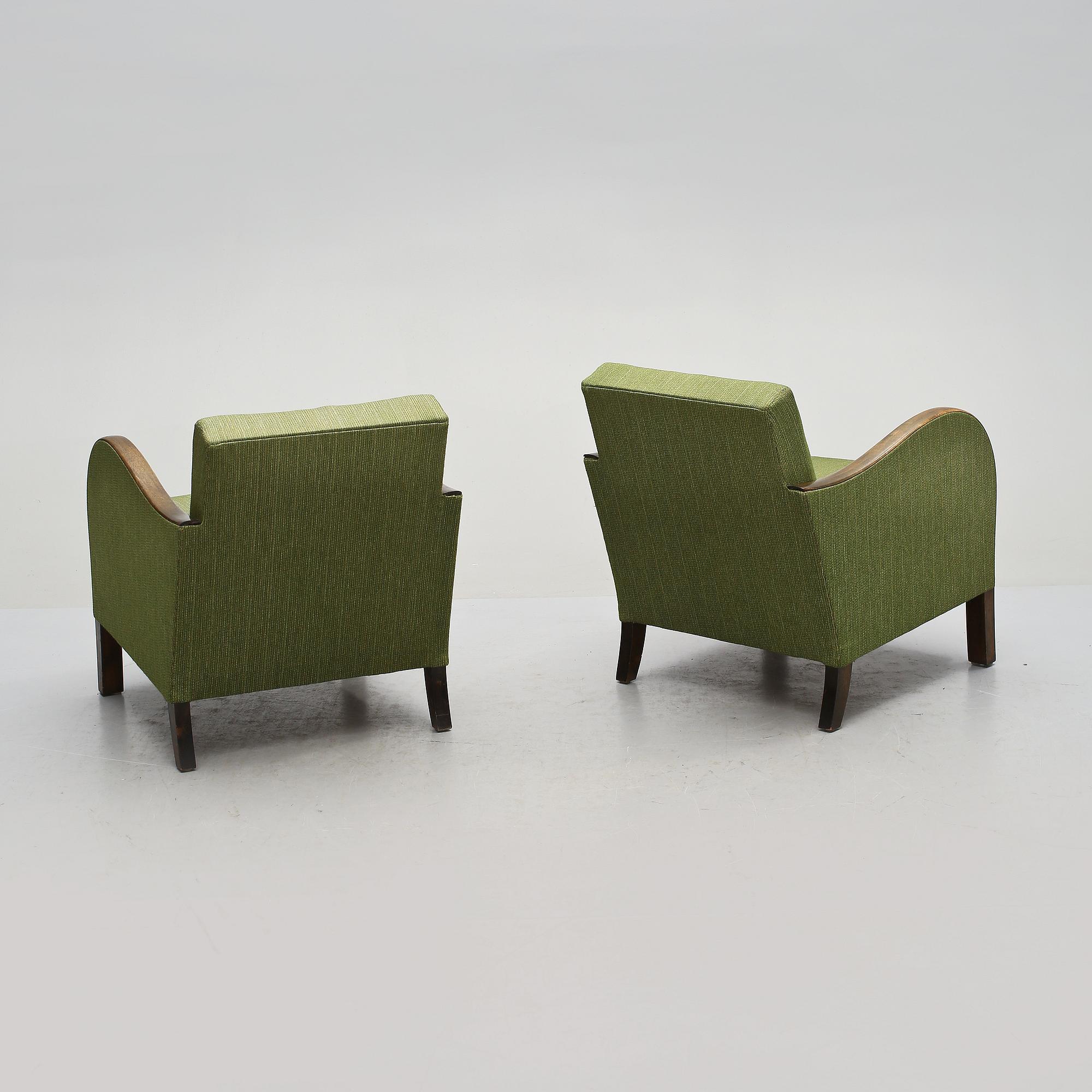 FÅTÖLJER, ett par 1900-talets början.