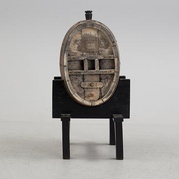 A 19th/20th century keg.