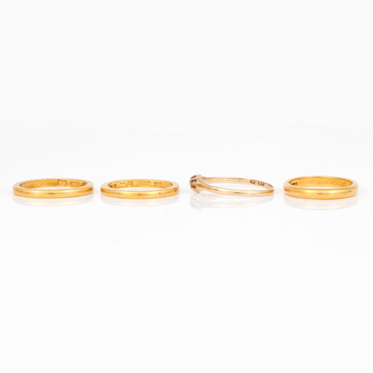 RINGAR, 4 st, en med gammalslipad diamant.