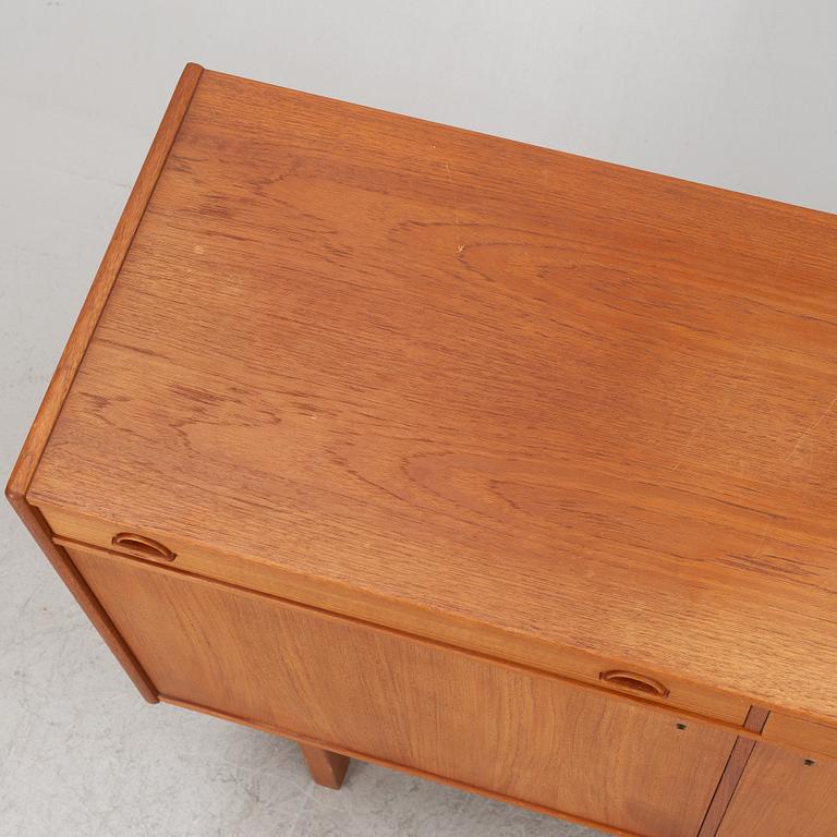 Sideboard, Ulferts, Tibro, 1900-talets andra hälft.