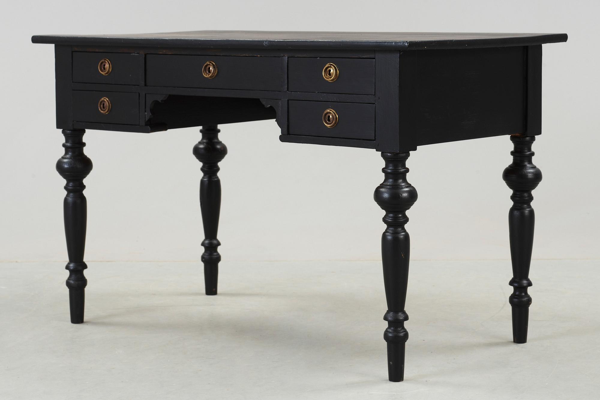 SKRIVBORD, omkring 1900.