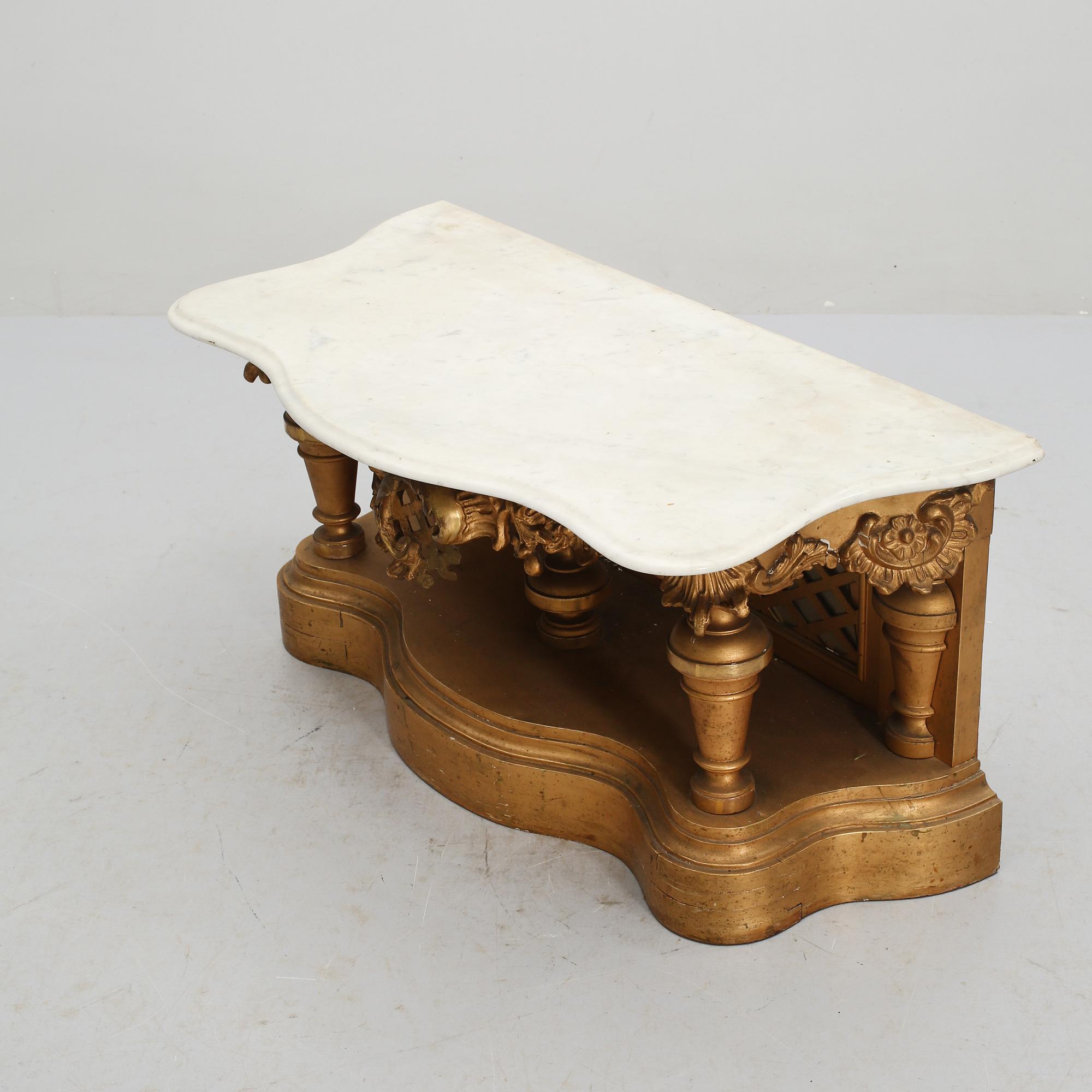 KONSOLBORD, nyrokoko, 1800-talets slut.