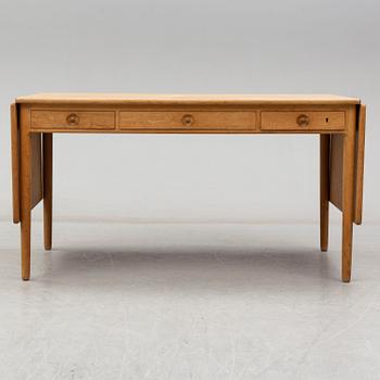 HANS J WEGNER, skrivbord med klaffar, AT-305, Andreas Tuck.