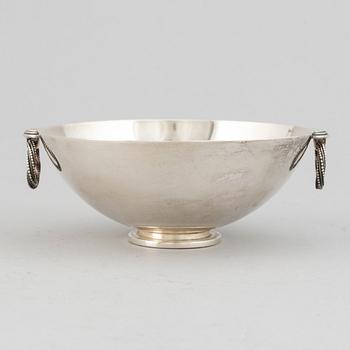 Atelier Borgila, a sterling silver bowl, Stockholm 1944.