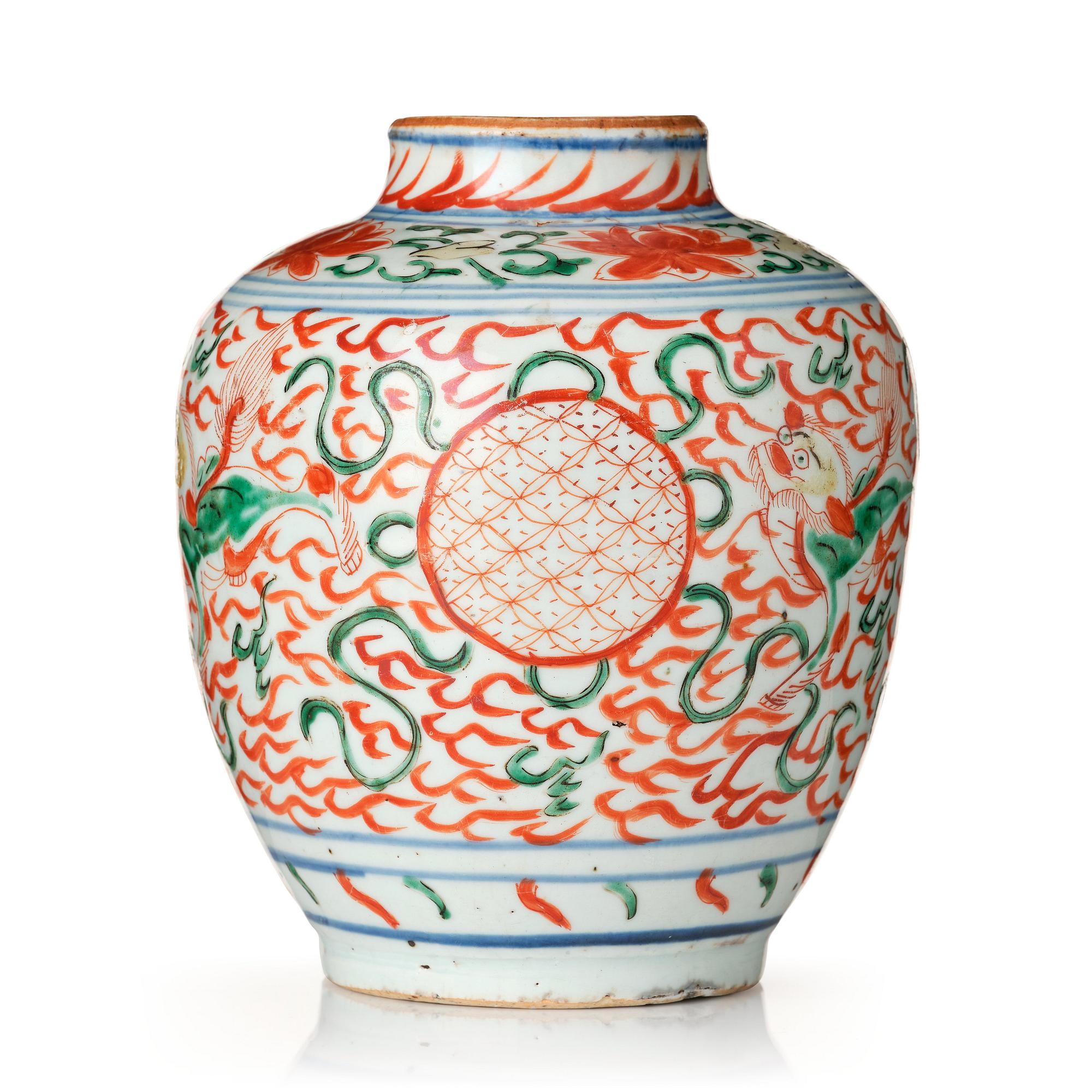 A wucai Transitional jar, 17th Century.