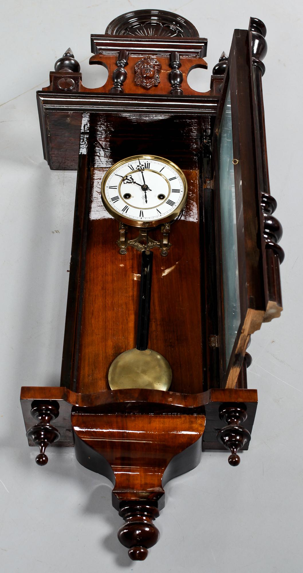 VÄGGPENDYL, nyrenässans, sent 1800-tal.