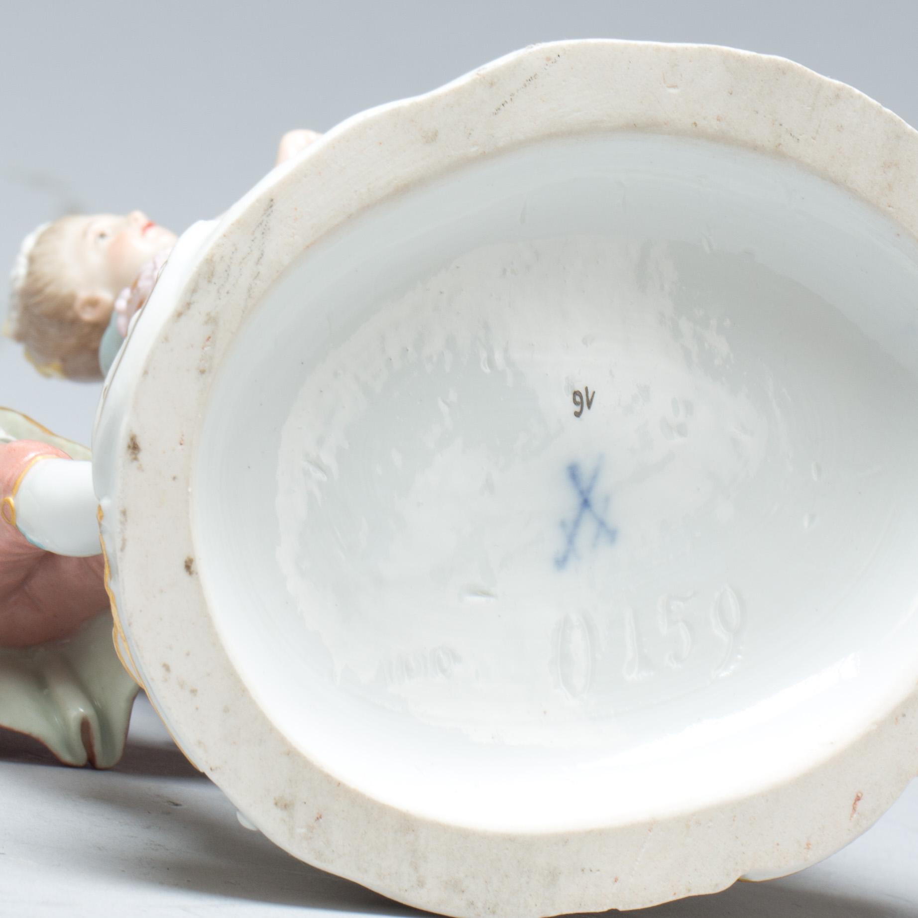 FIGURIN, porslin, Meissen 1800-tal.