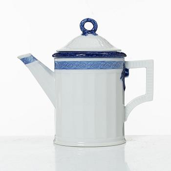 Arnold Krogh, service, 38 pieces, porcelain, "Blue Fan", Royal Copenhagen, Denmark.
